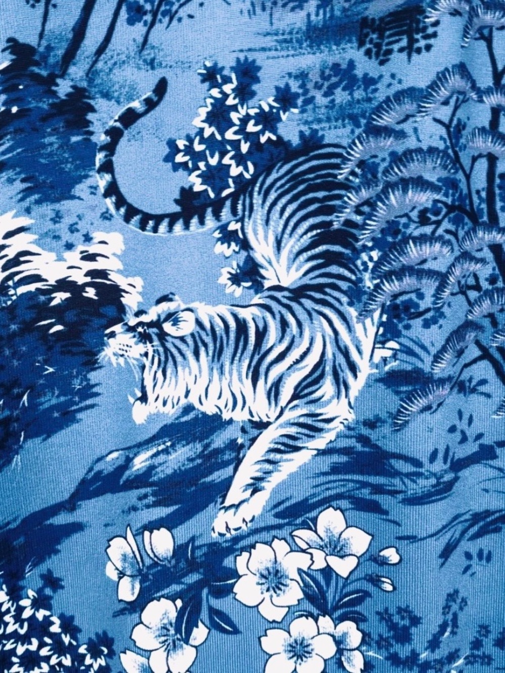 👕BNWT👕 RLX Ralph Lauren Golf Polo in blue floral tiger print - Picture 2 of 6